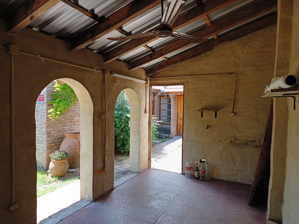 ALQUILER CASA 2 DORM. B° MARQUES DE SOBREMONTE